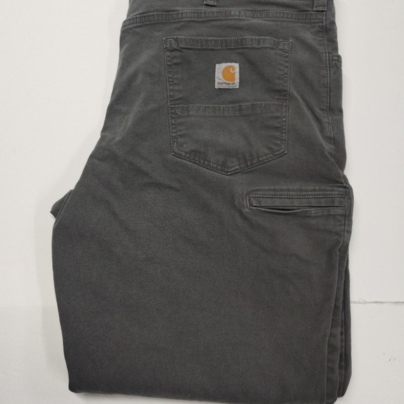 Carhartt pants 42x32 - Picture 2 of 4